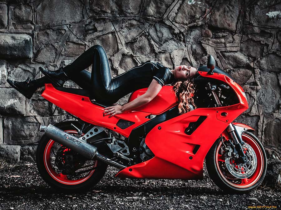 Beautiful girl Beautiful girls and motorcycles in Antwerp